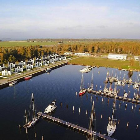 Ferienhaus Am Yachthafen In Peenemuende Exterior photo